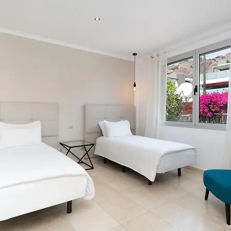 Villa Diana With Private Swimming Pool In Tauro *