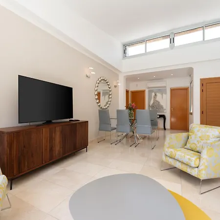 Villa Diana With Private Swimming Pool In Tauro *